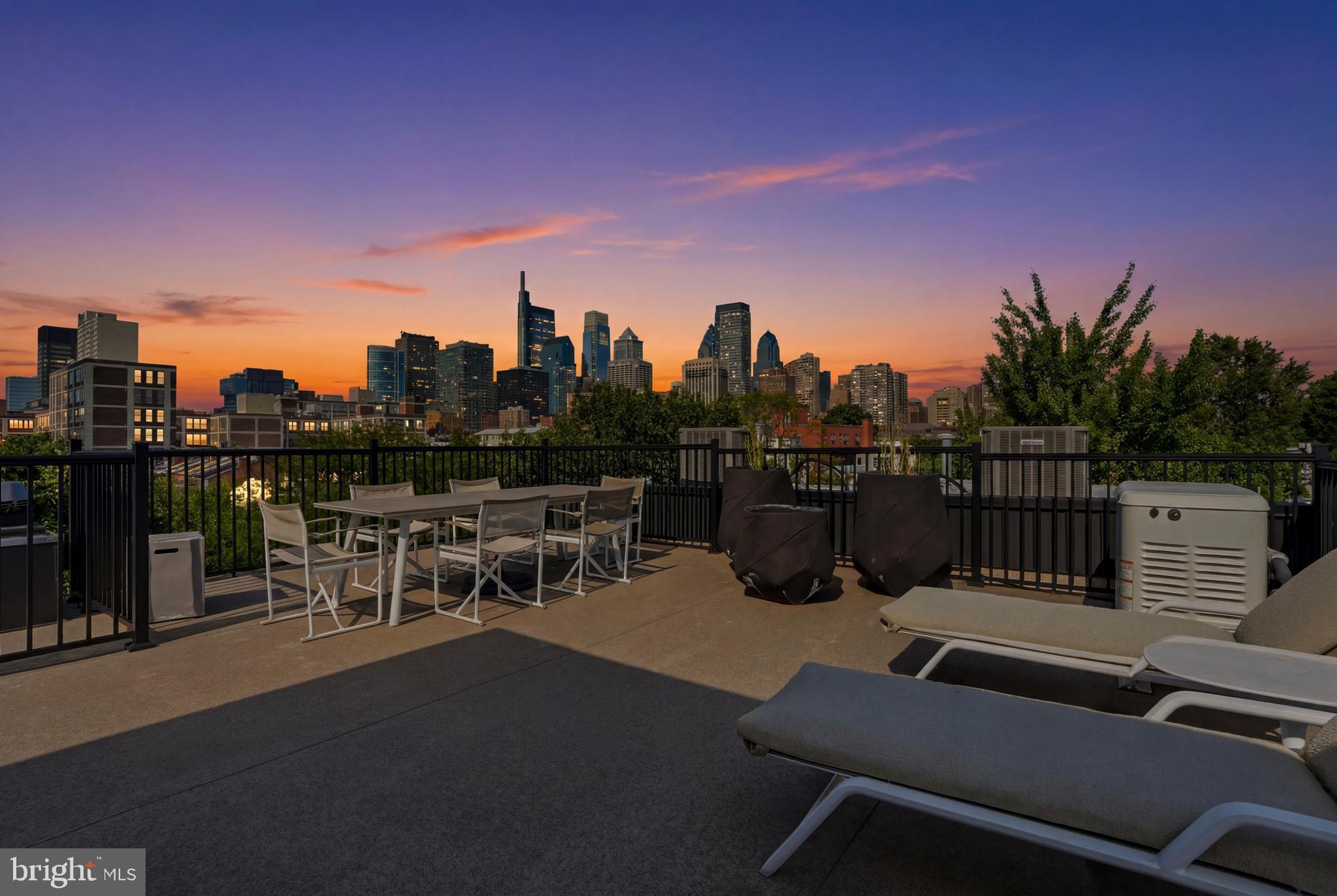 FITLER SQUARE - Residential