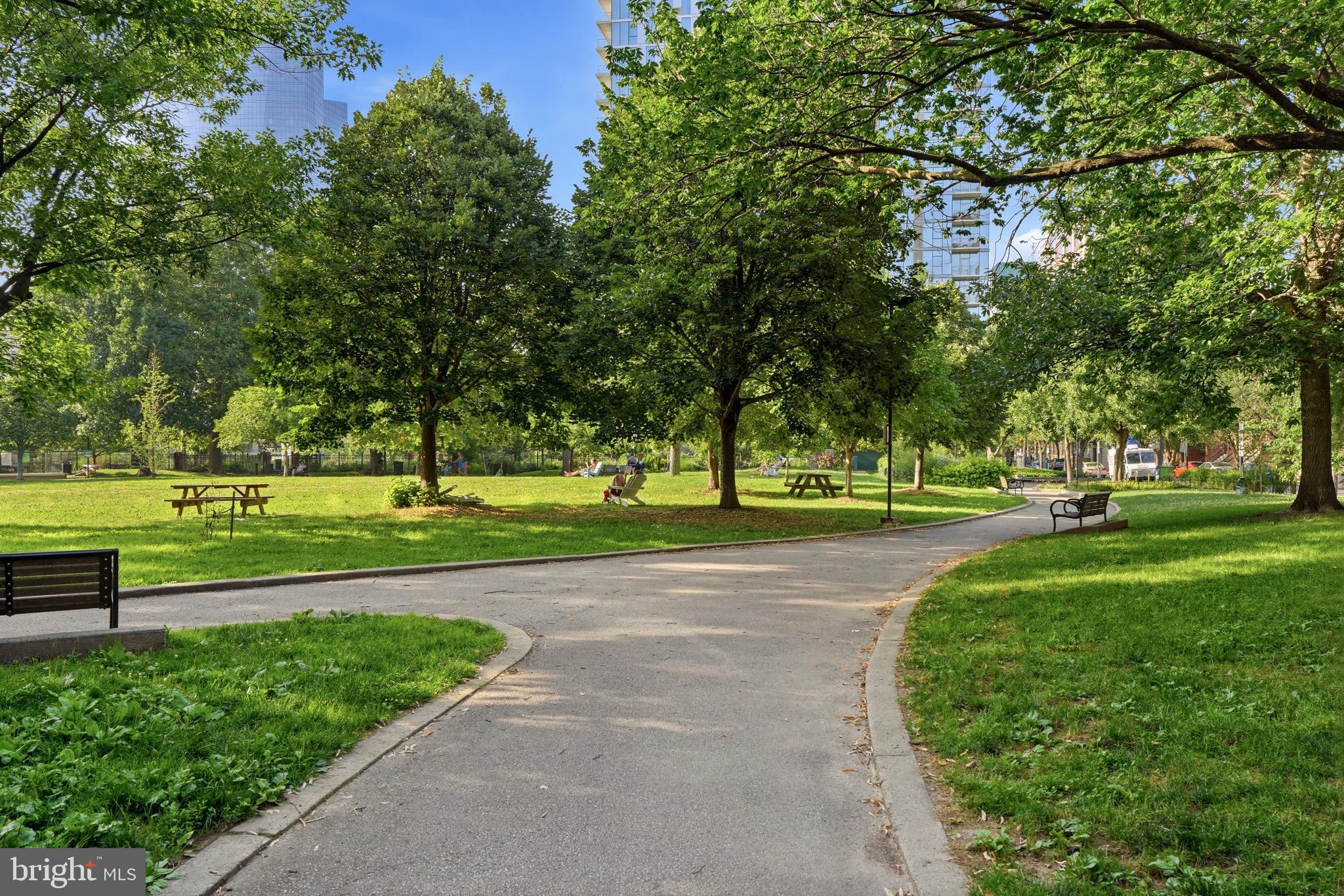 FITLER SQUARE - Residential