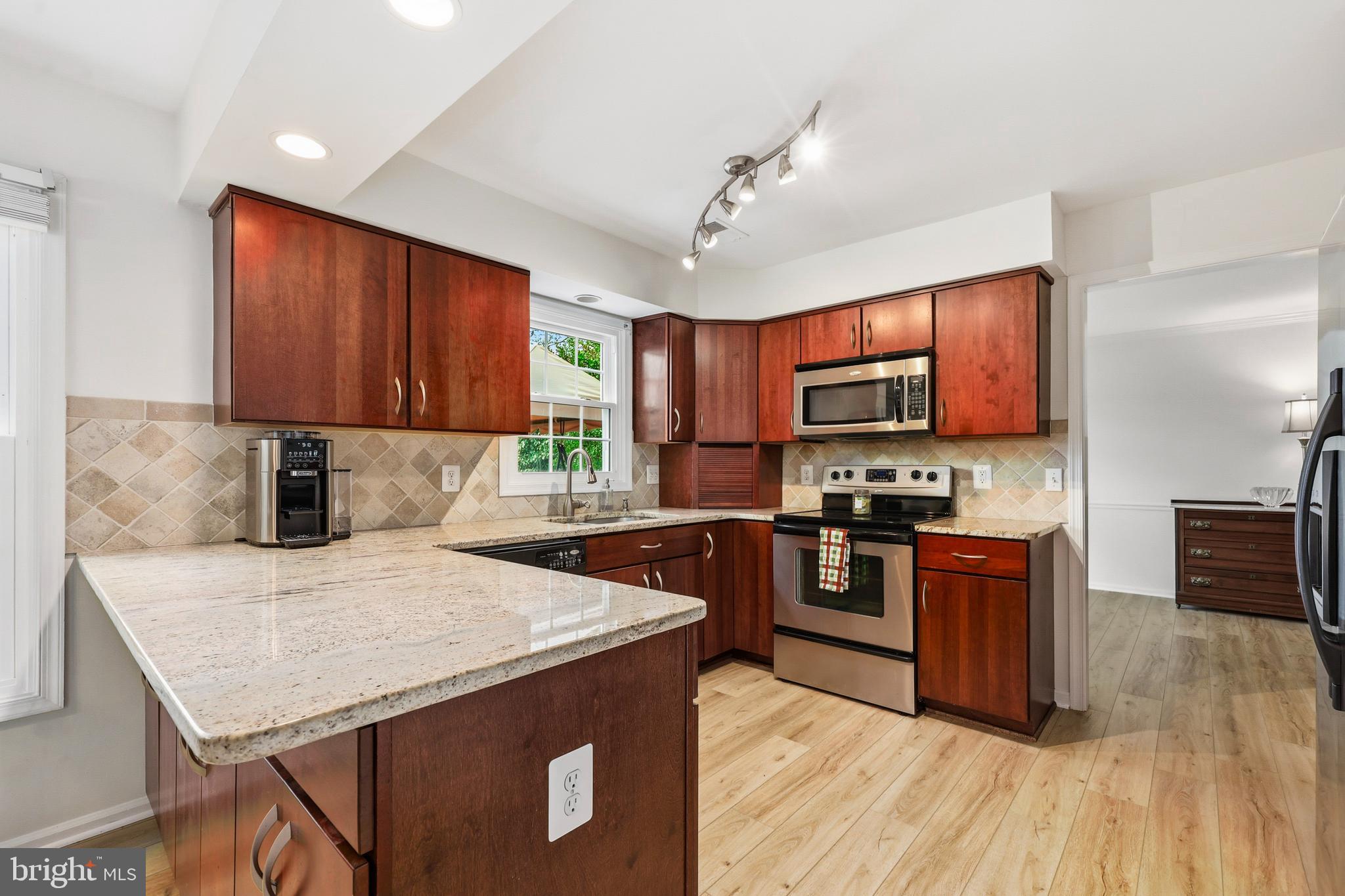 VILLAGES OF PURCELLVILLE - Residential