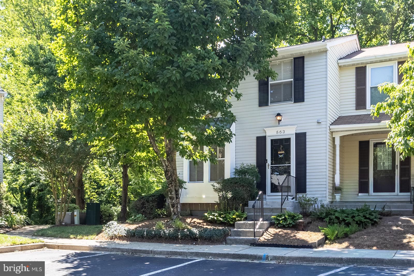 OAKMONT - Residential