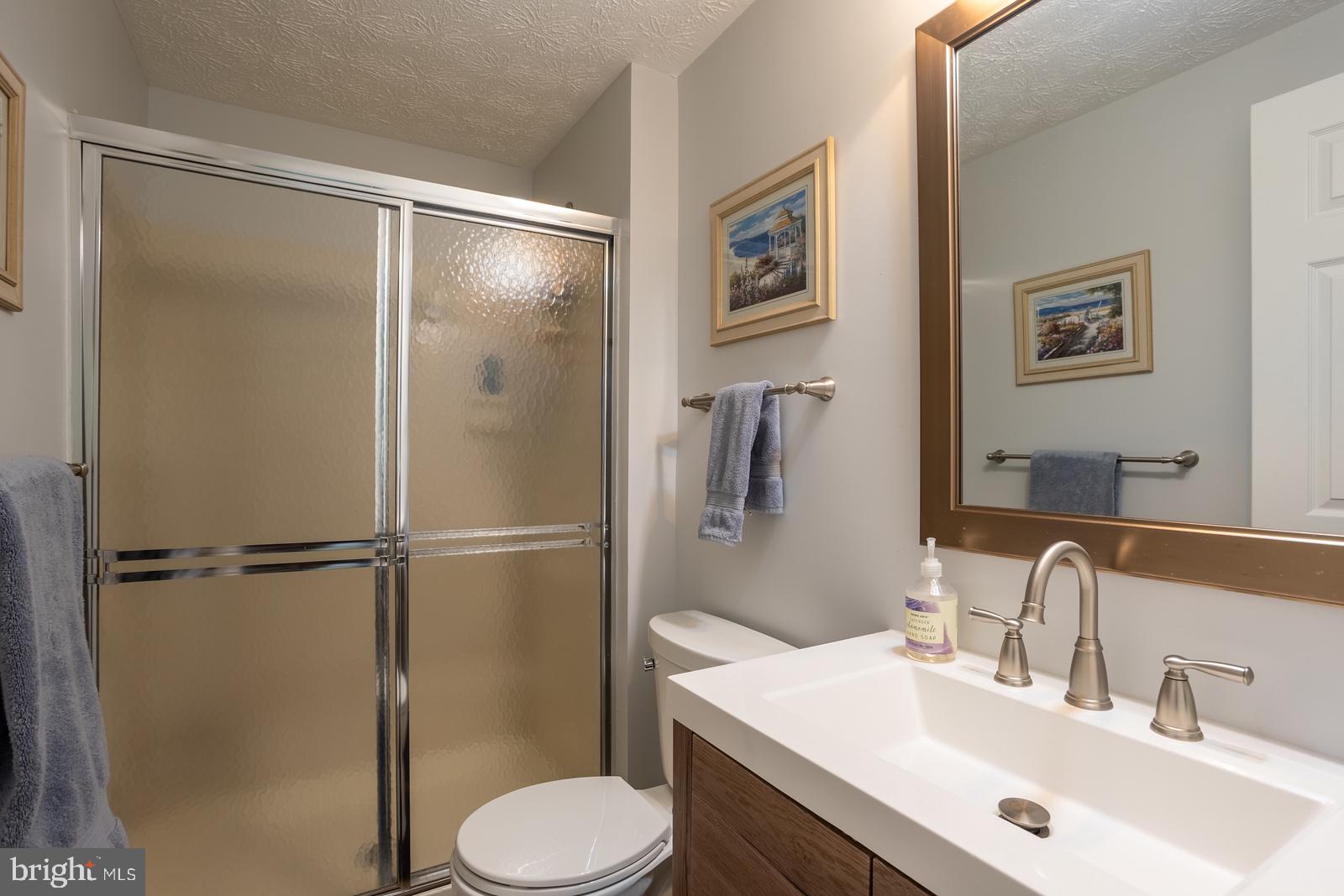 OAKMONT - Residential