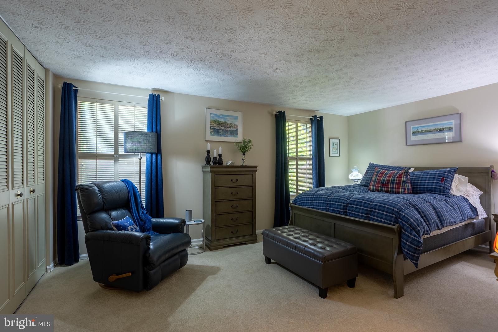 OAKMONT - Residential