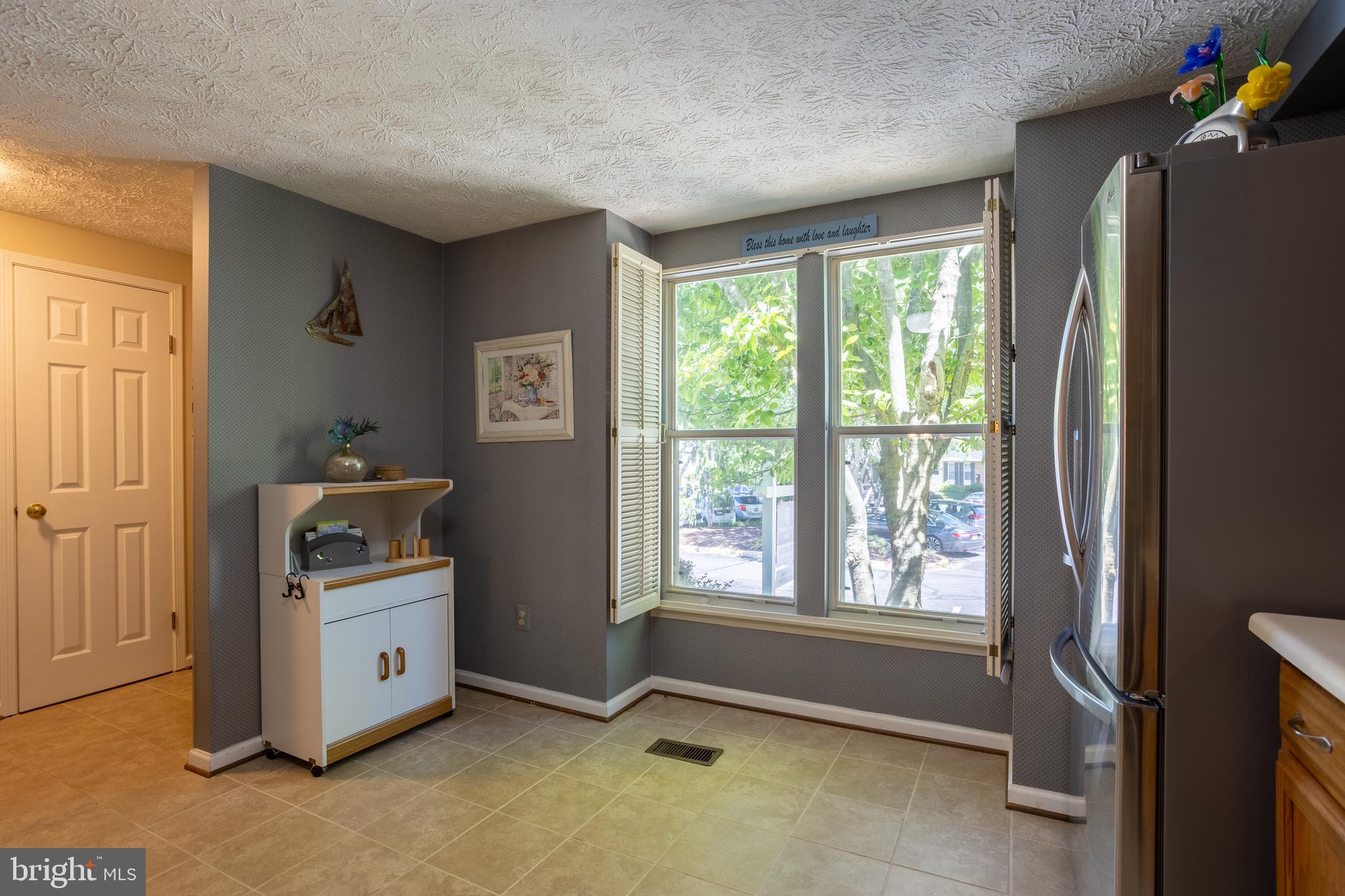OAKMONT - Residential