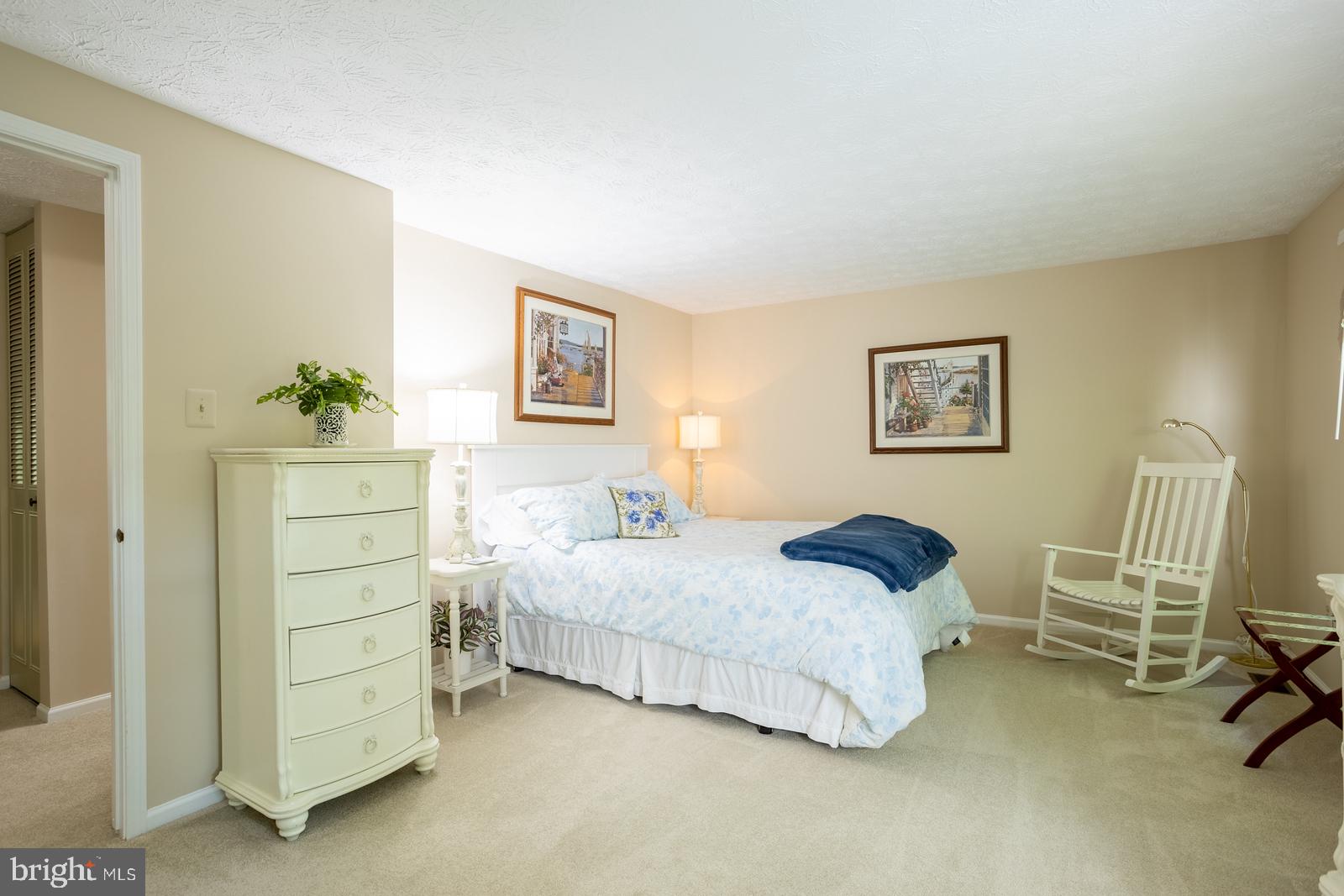 OAKMONT - Residential