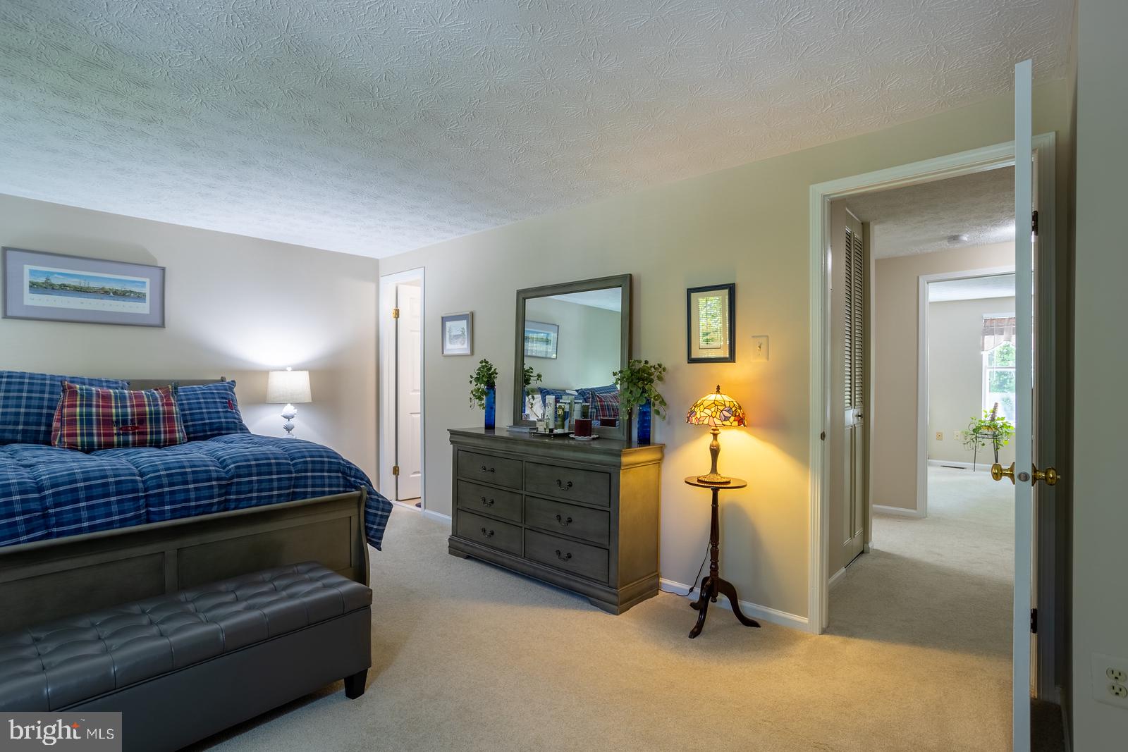 OAKMONT - Residential