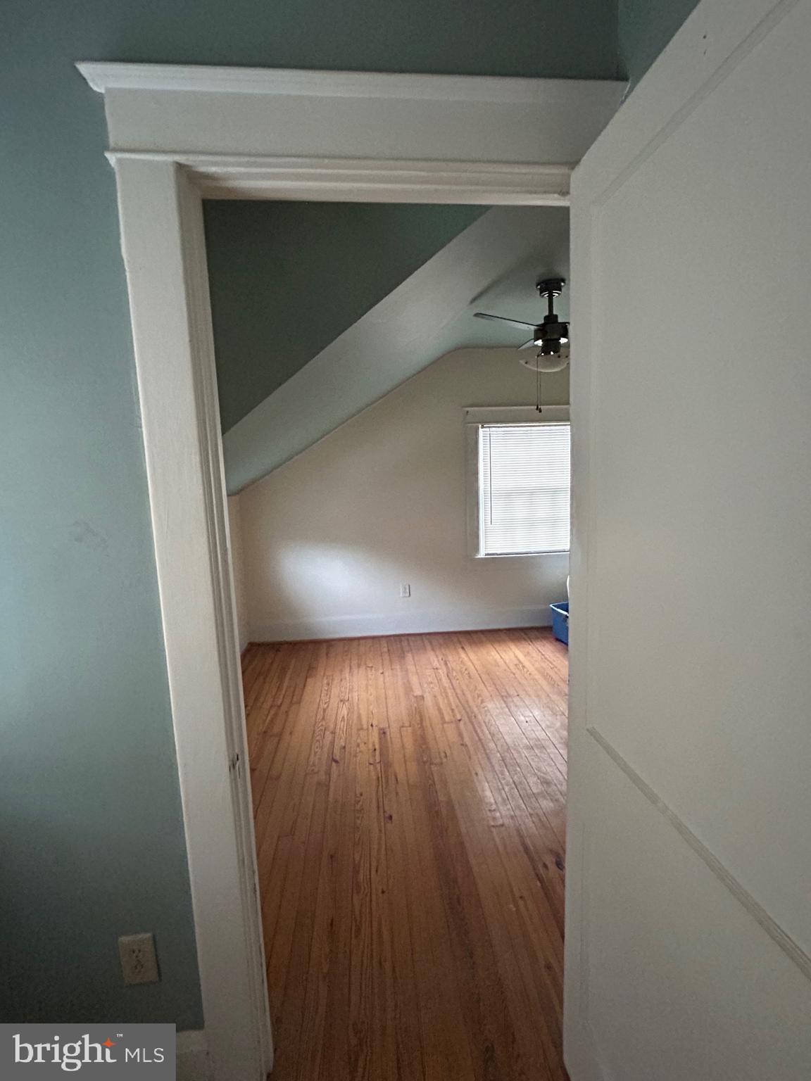 WEST SIDE - Residential