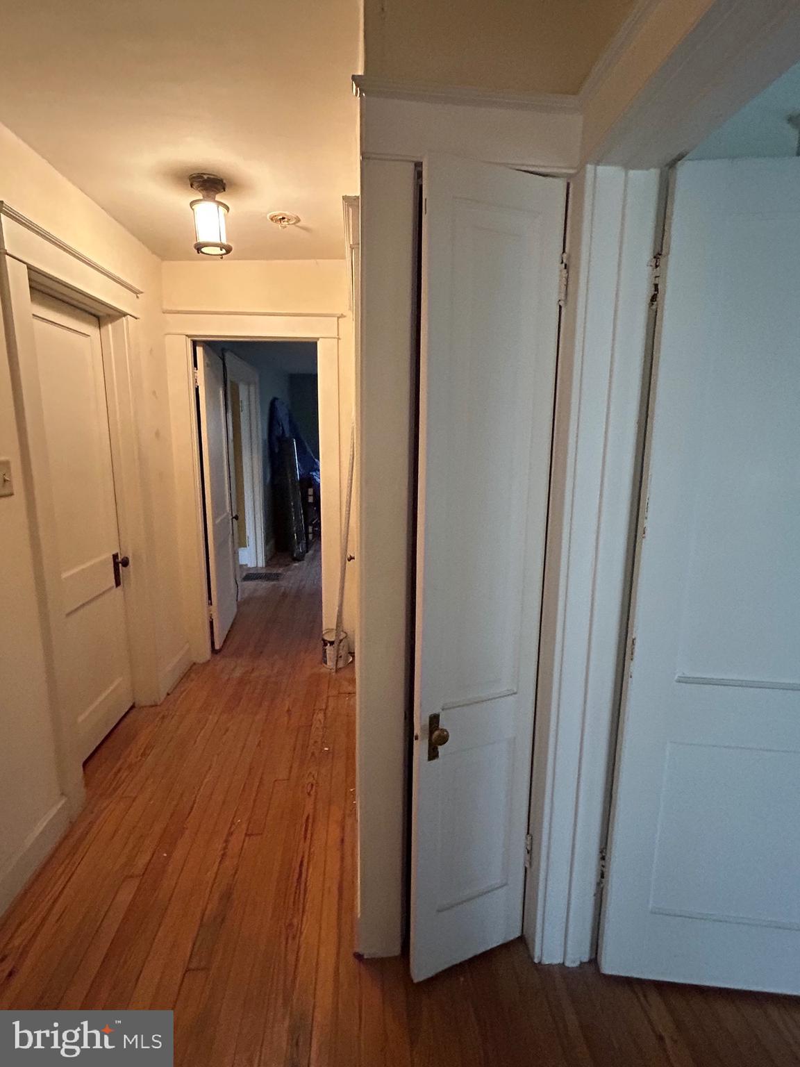 WEST SIDE - Residential