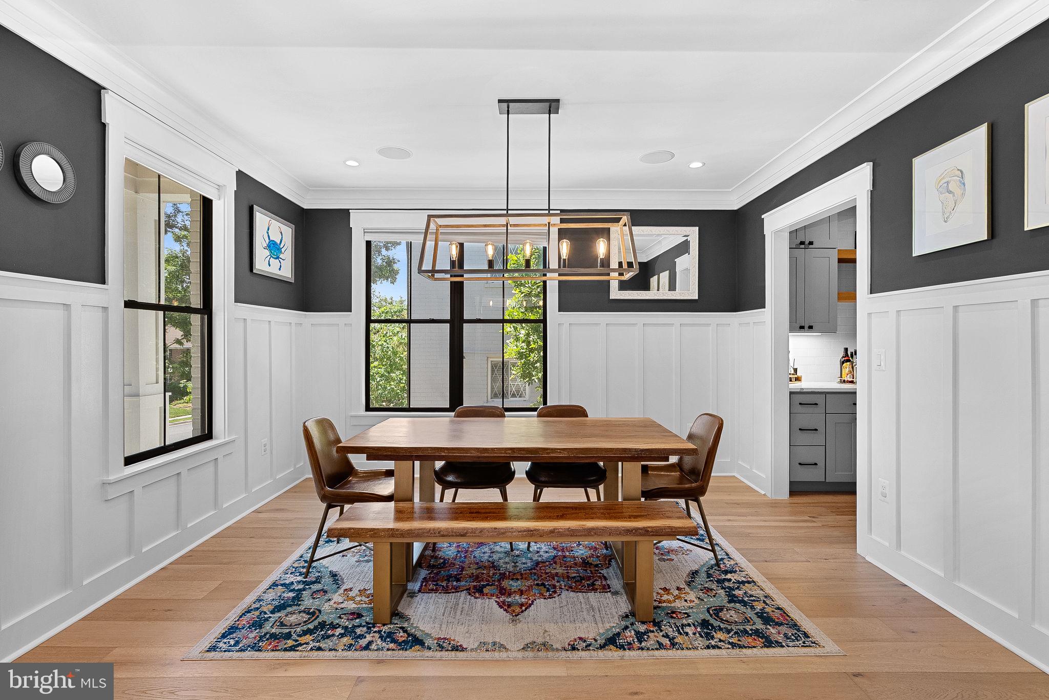 ARLINGTON FOREST - Residential