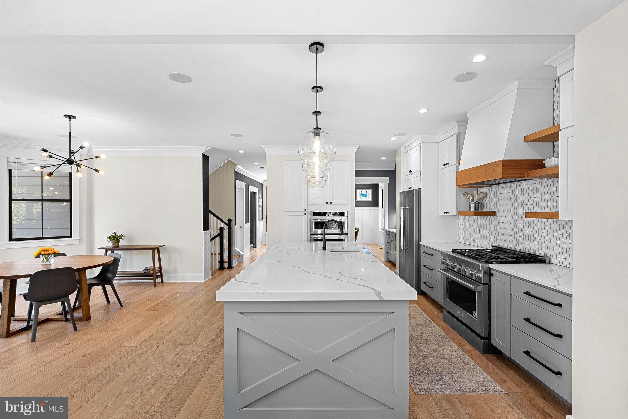 ARLINGTON FOREST - Residential