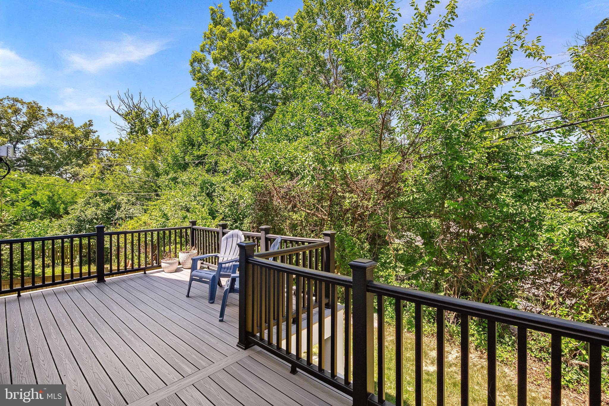 ARLINGTON FOREST - Residential