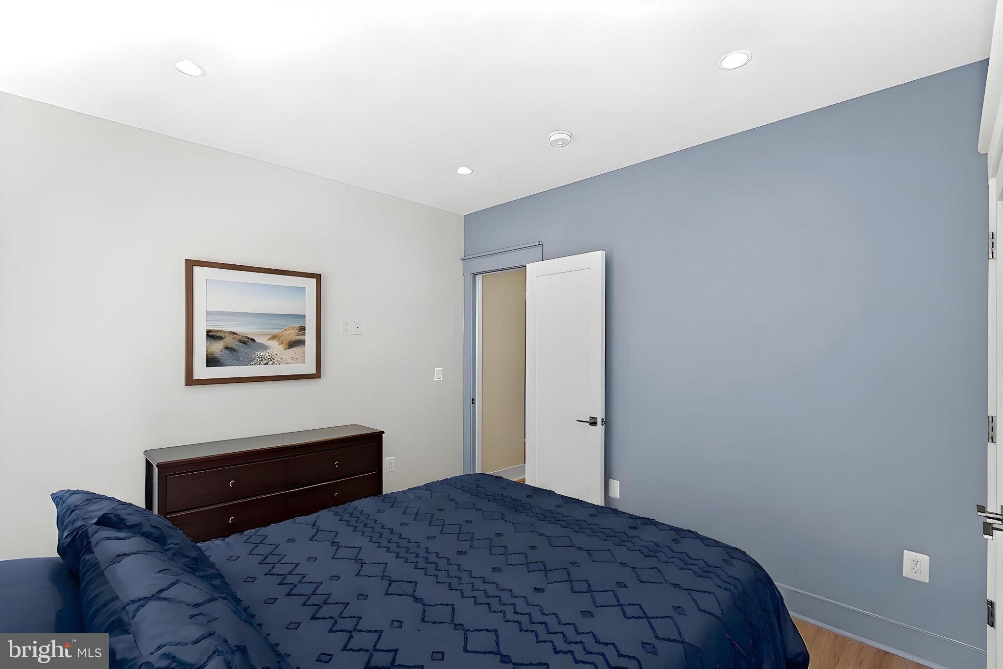ARLINGTON FOREST - Residential