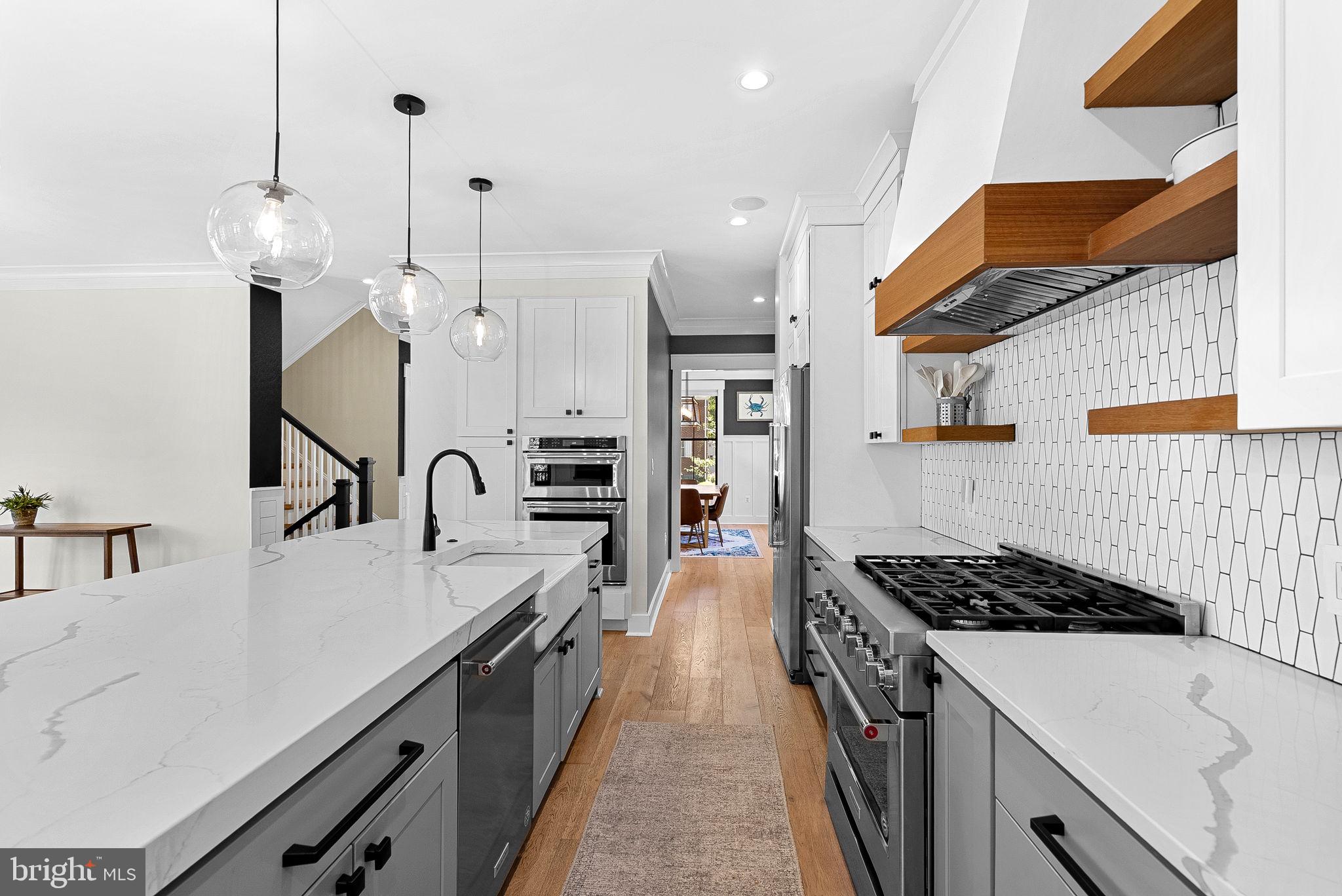 ARLINGTON FOREST - Residential