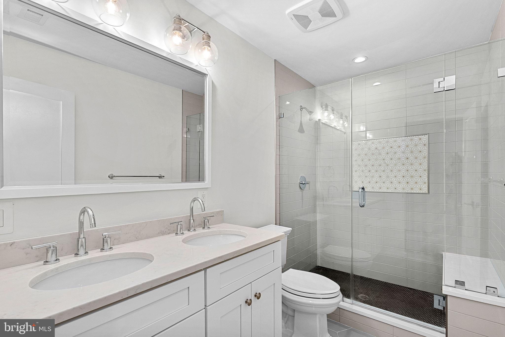 ARLINGTON FOREST - Residential
