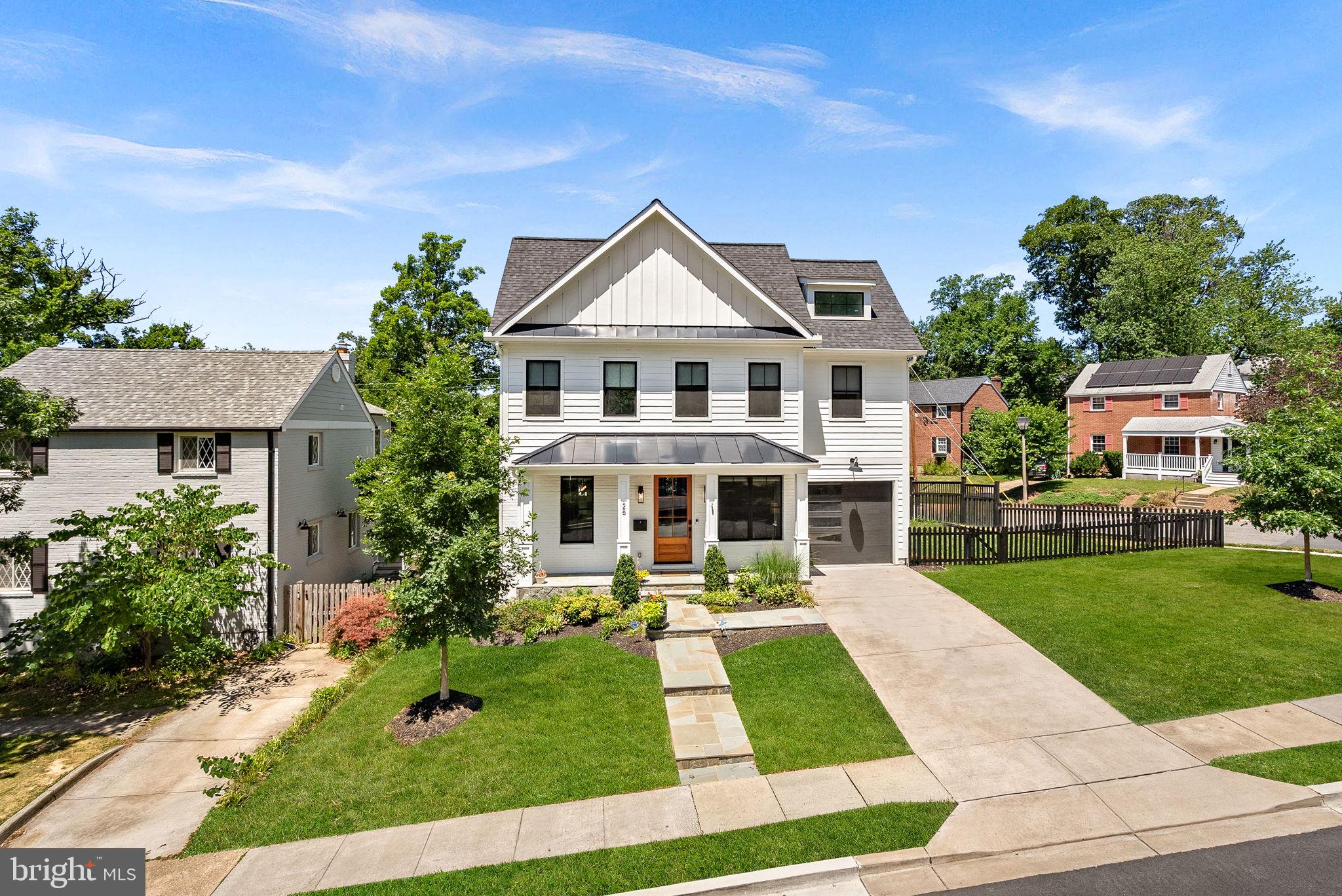 ARLINGTON FOREST - Residential
