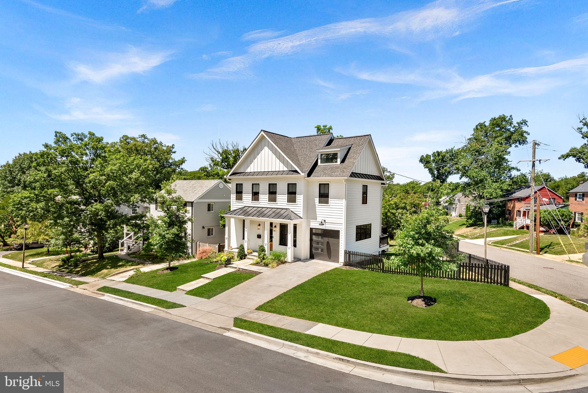 ARLINGTON FOREST - Residential