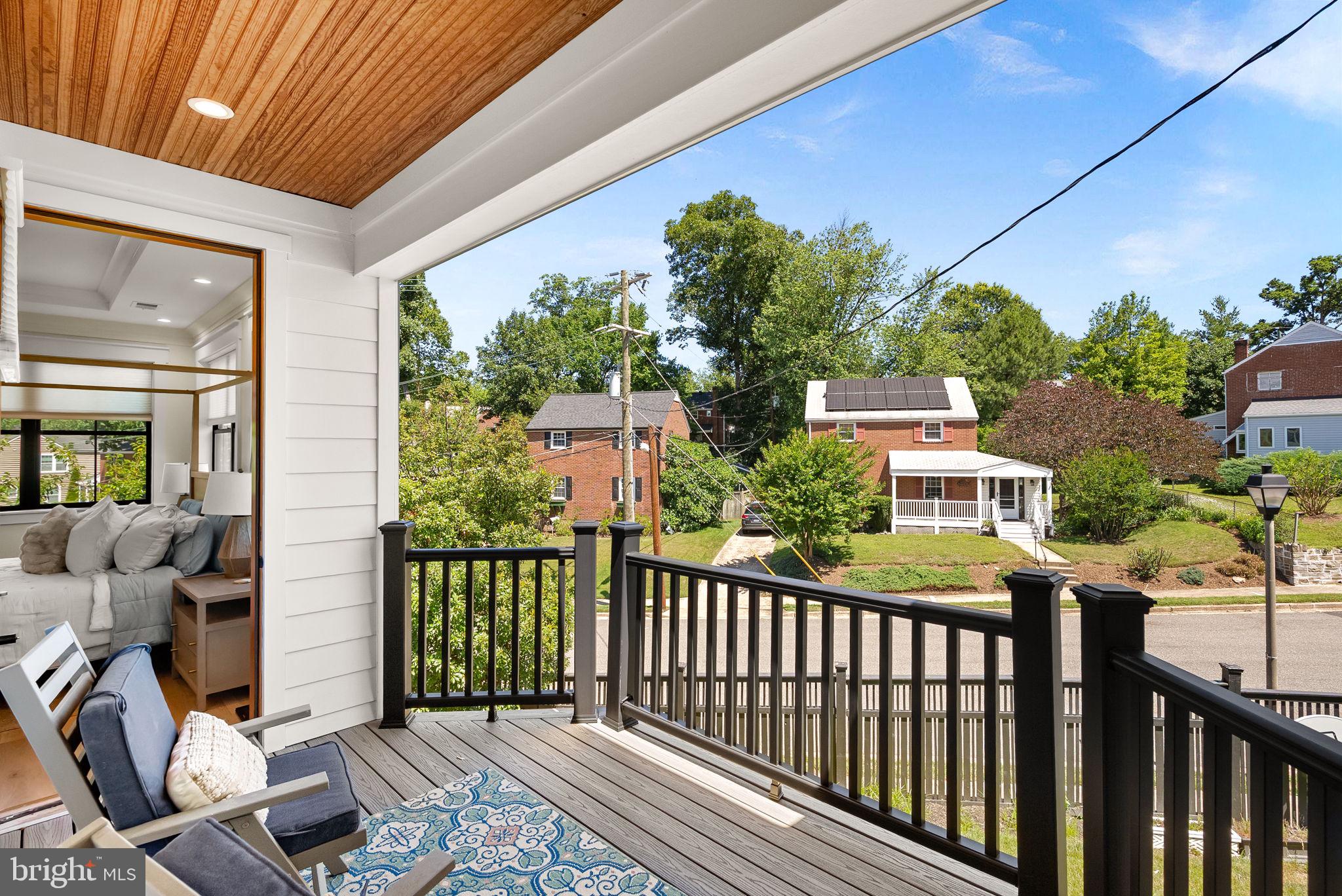 ARLINGTON FOREST - Residential
