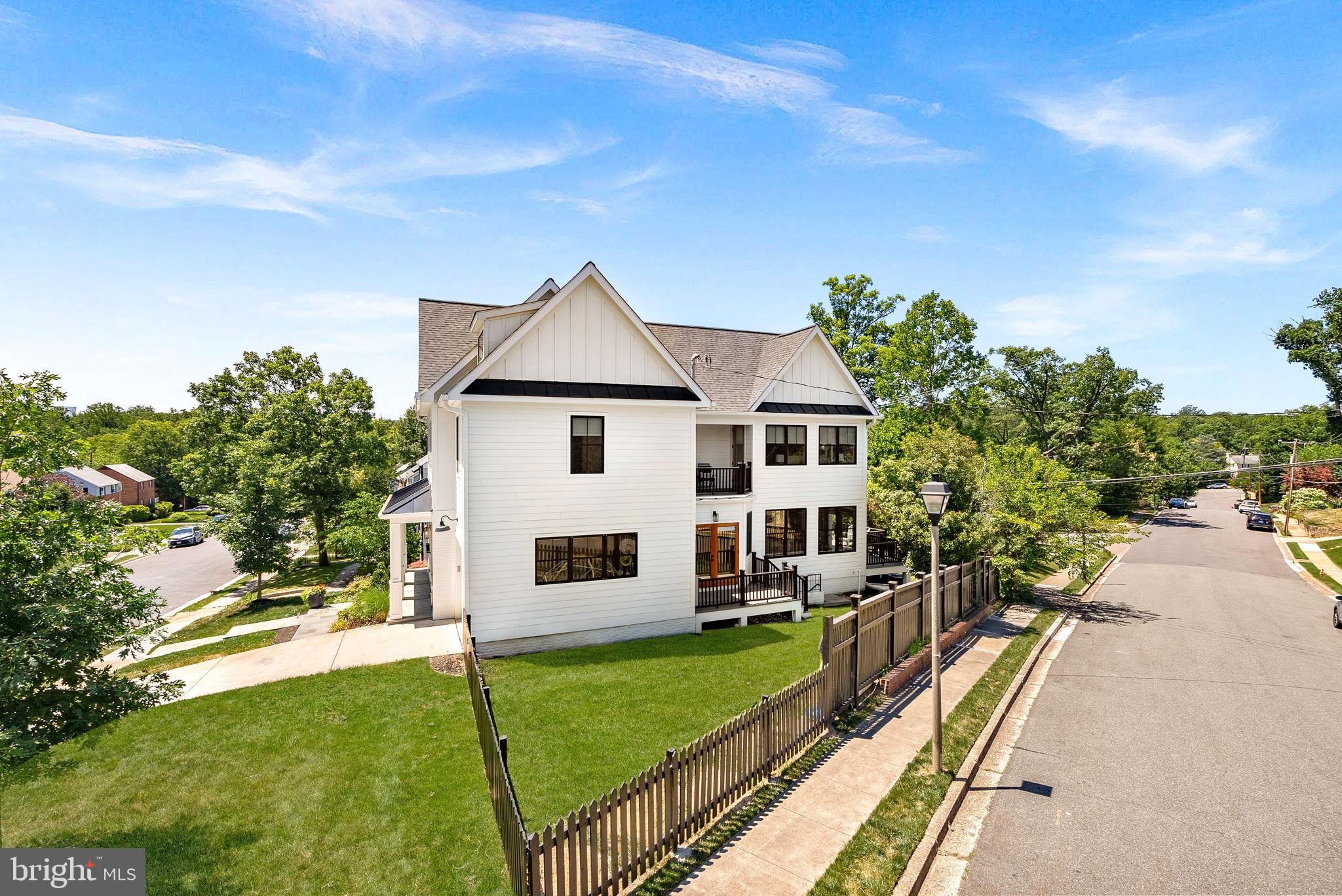 ARLINGTON FOREST - Residential