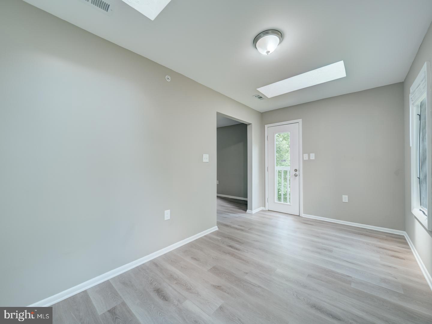 SOUTHVIEW - Residential