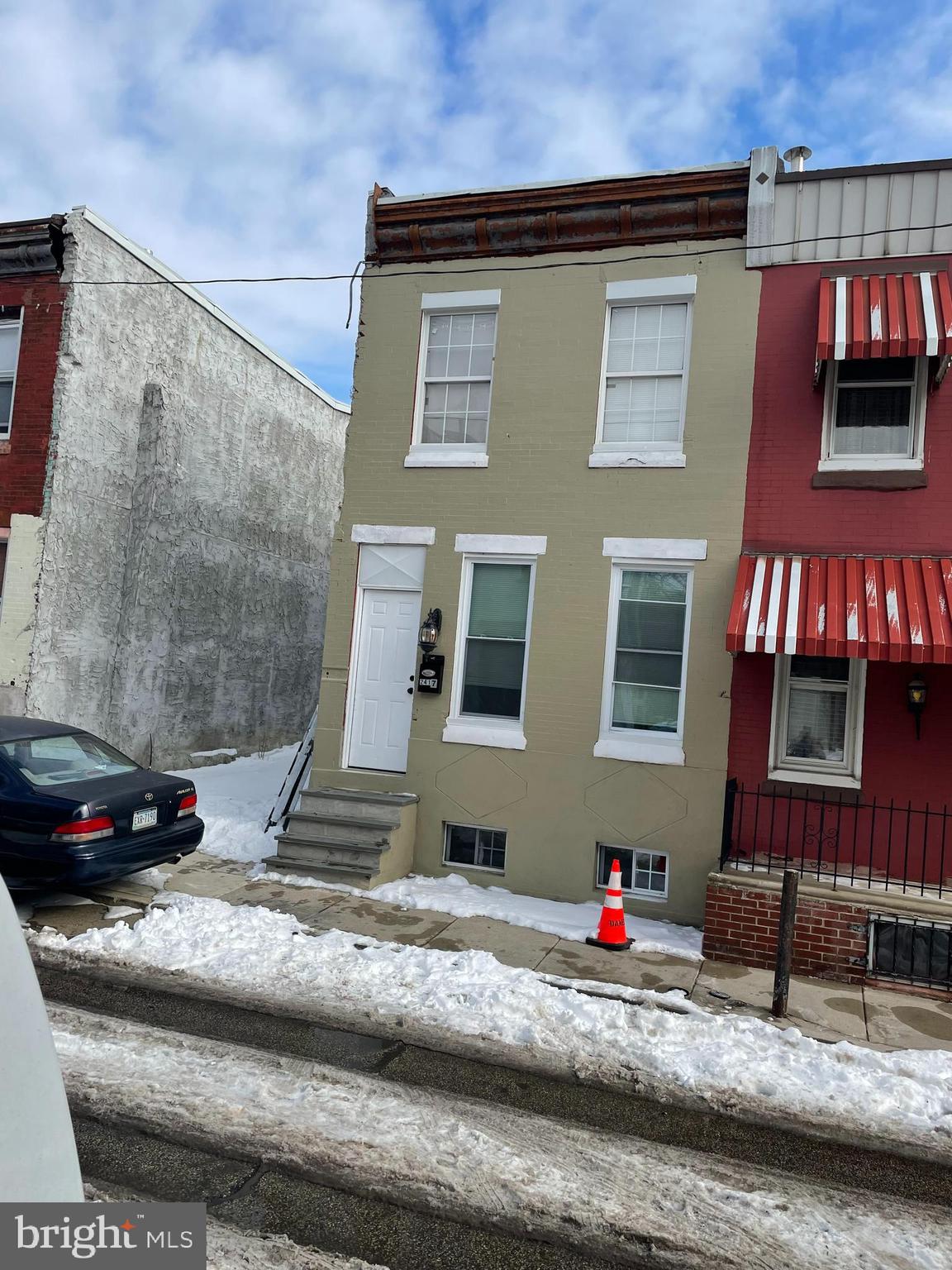 PHILADELPHIA (NORTHEAST) - Residential