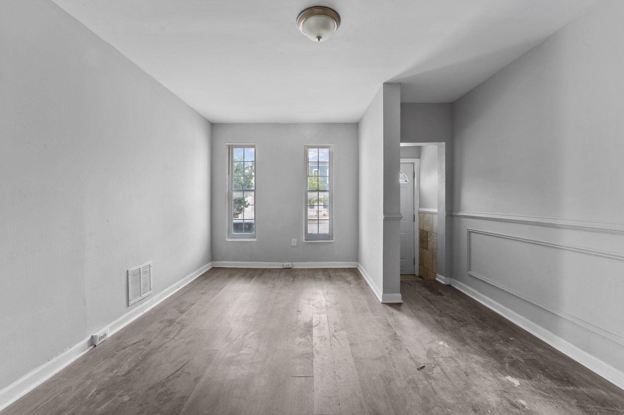 BROADWAY EAST - Residential