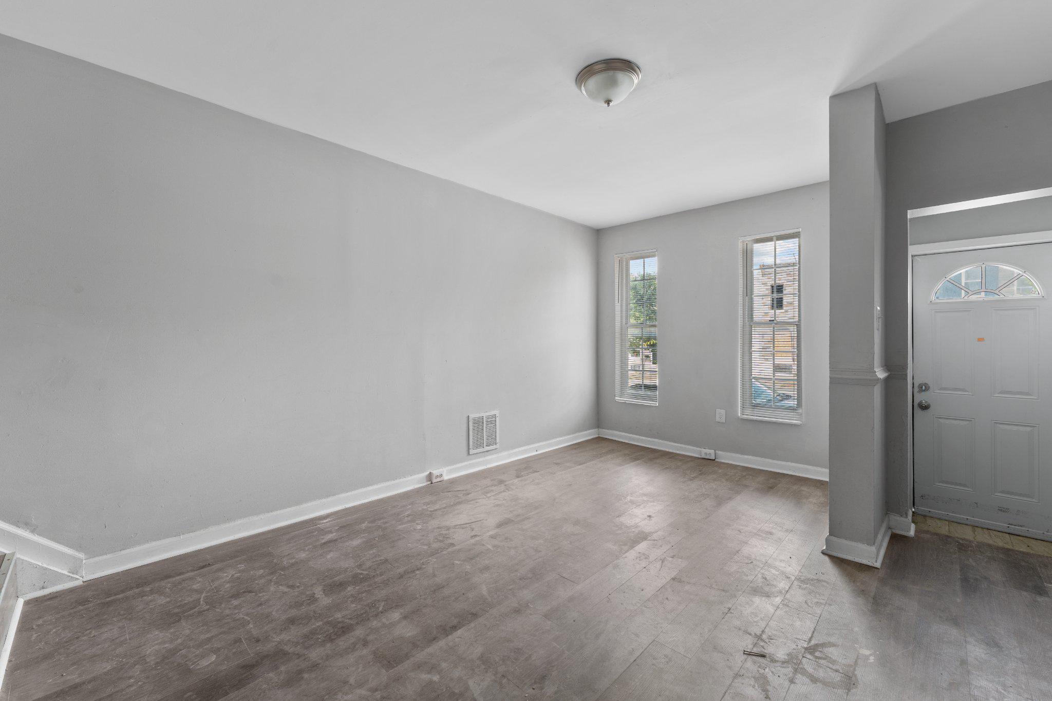 BROADWAY EAST - Residential