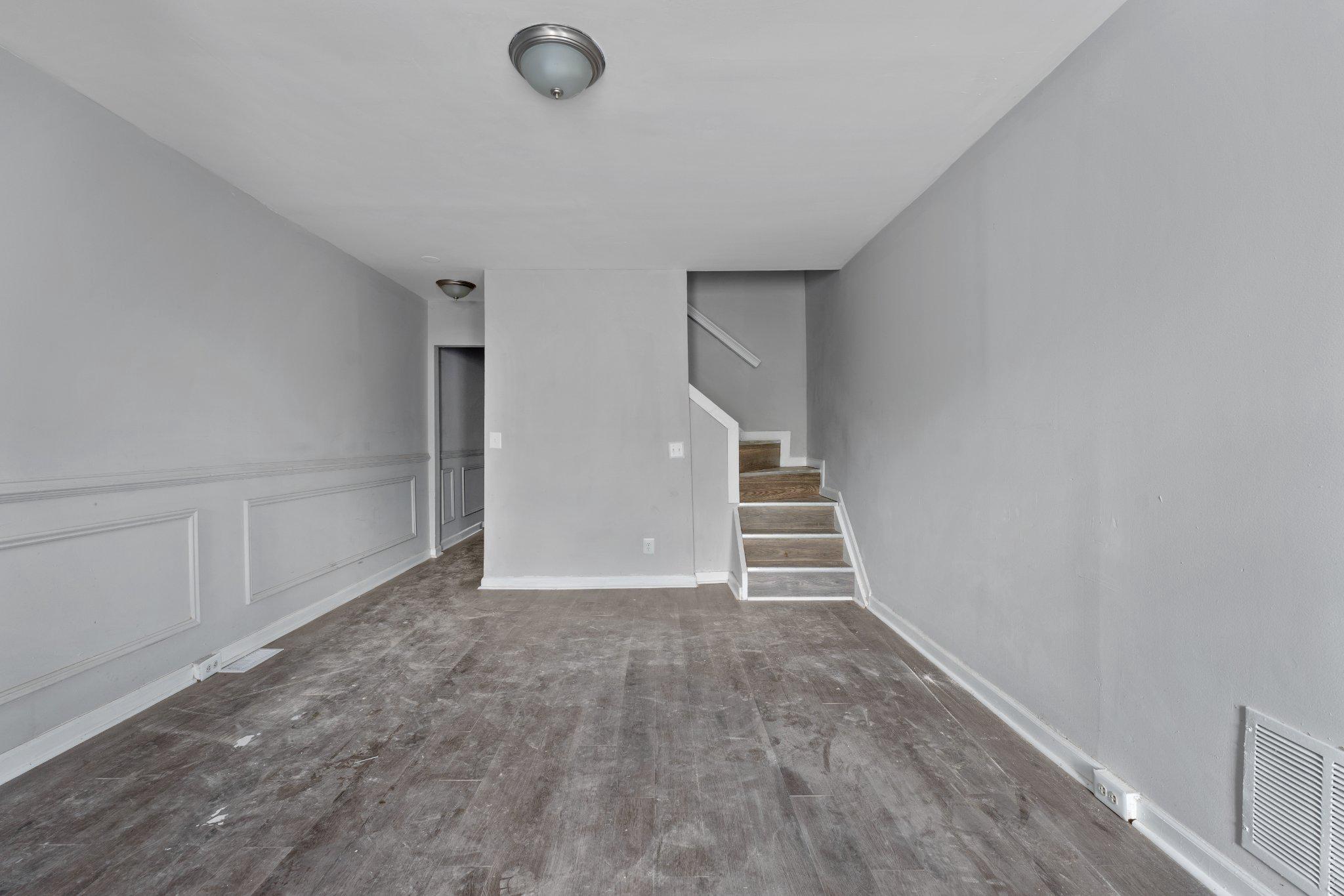 BROADWAY EAST - Residential