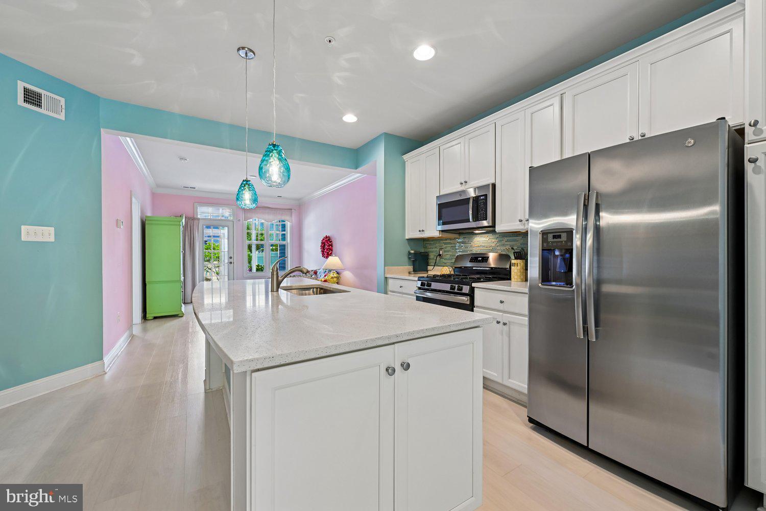 TWO RIVERS - Residential