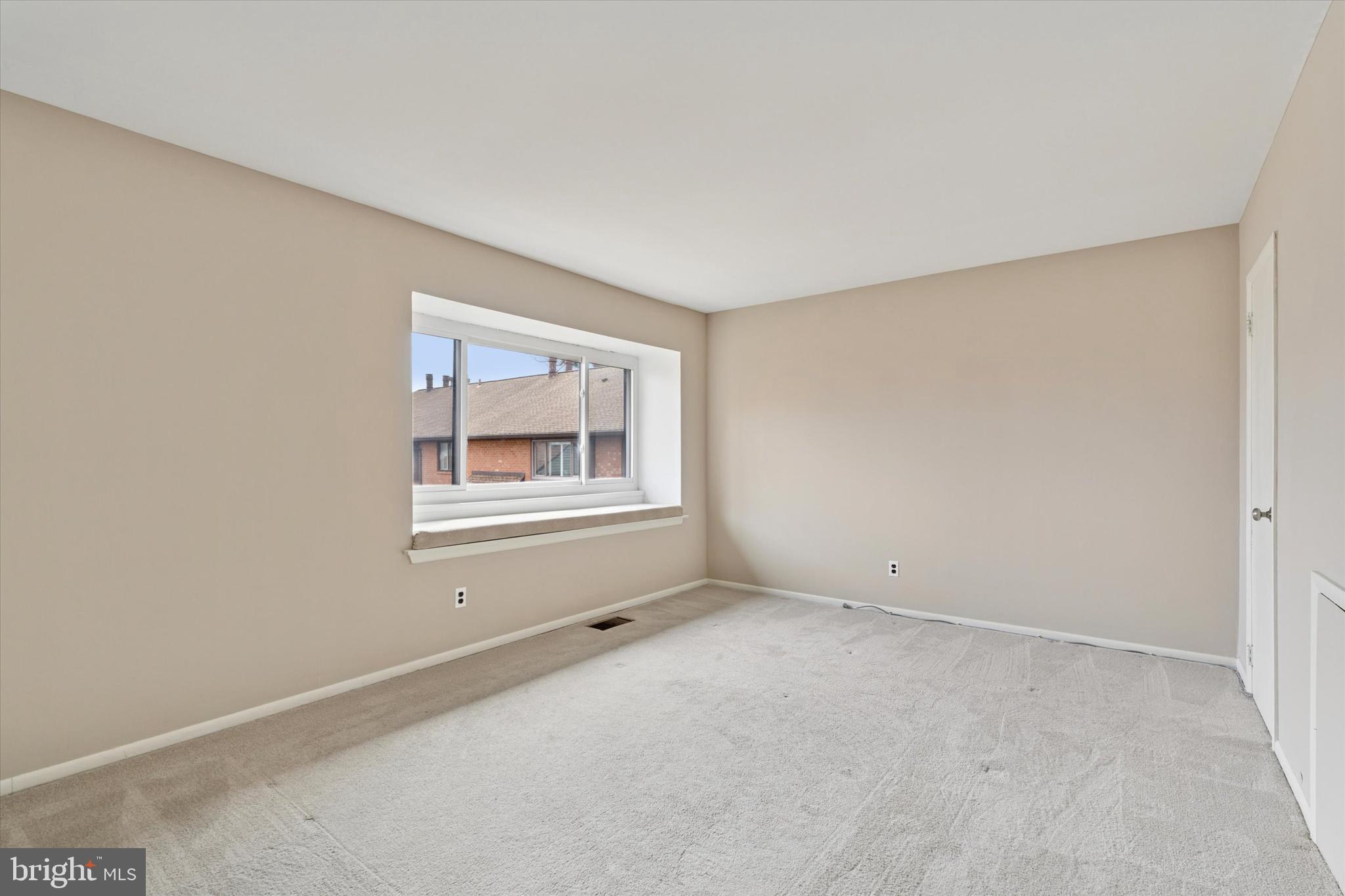 HAVERFORD VIL - Residential