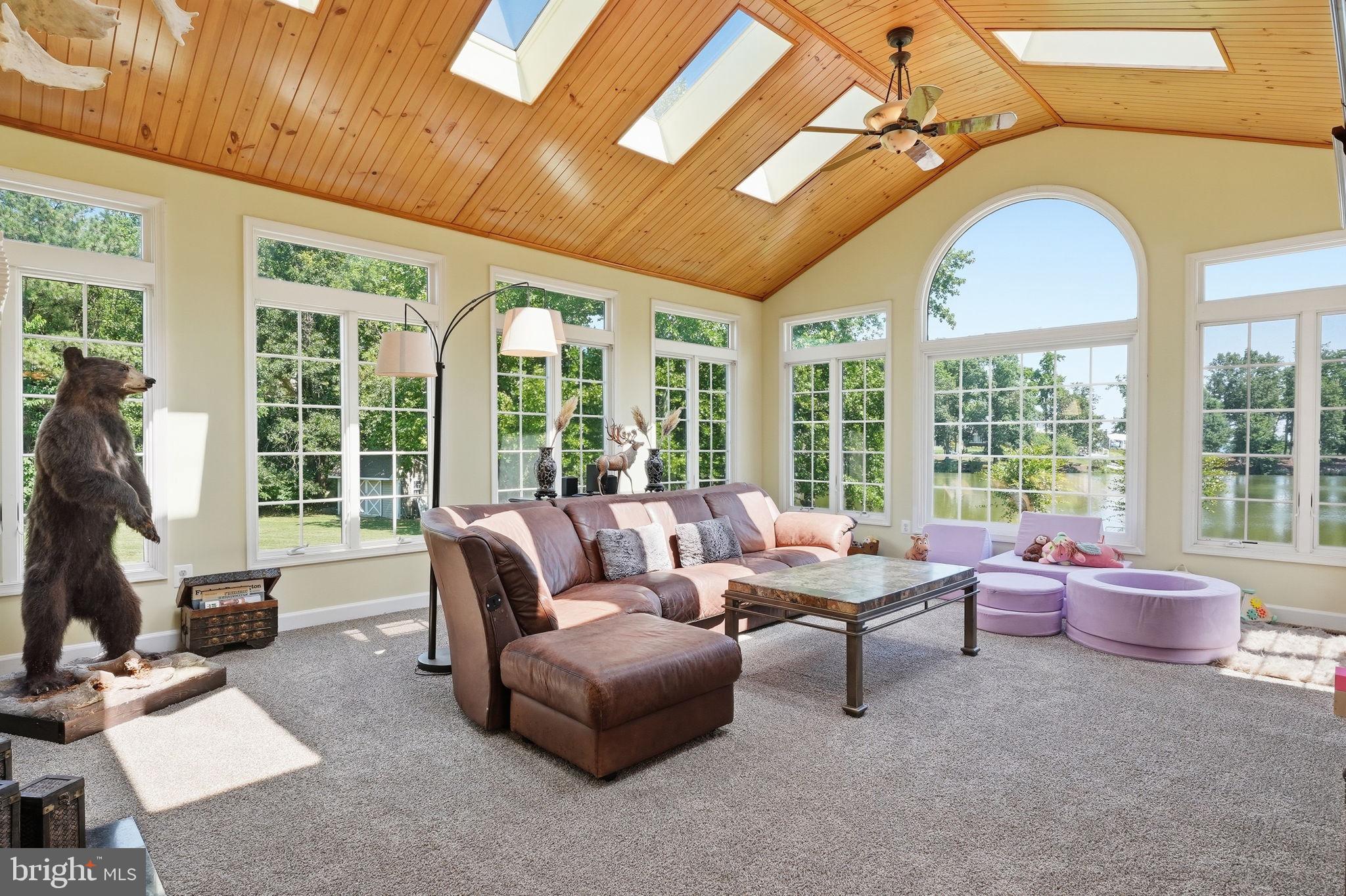 LOVE POINT - Residential