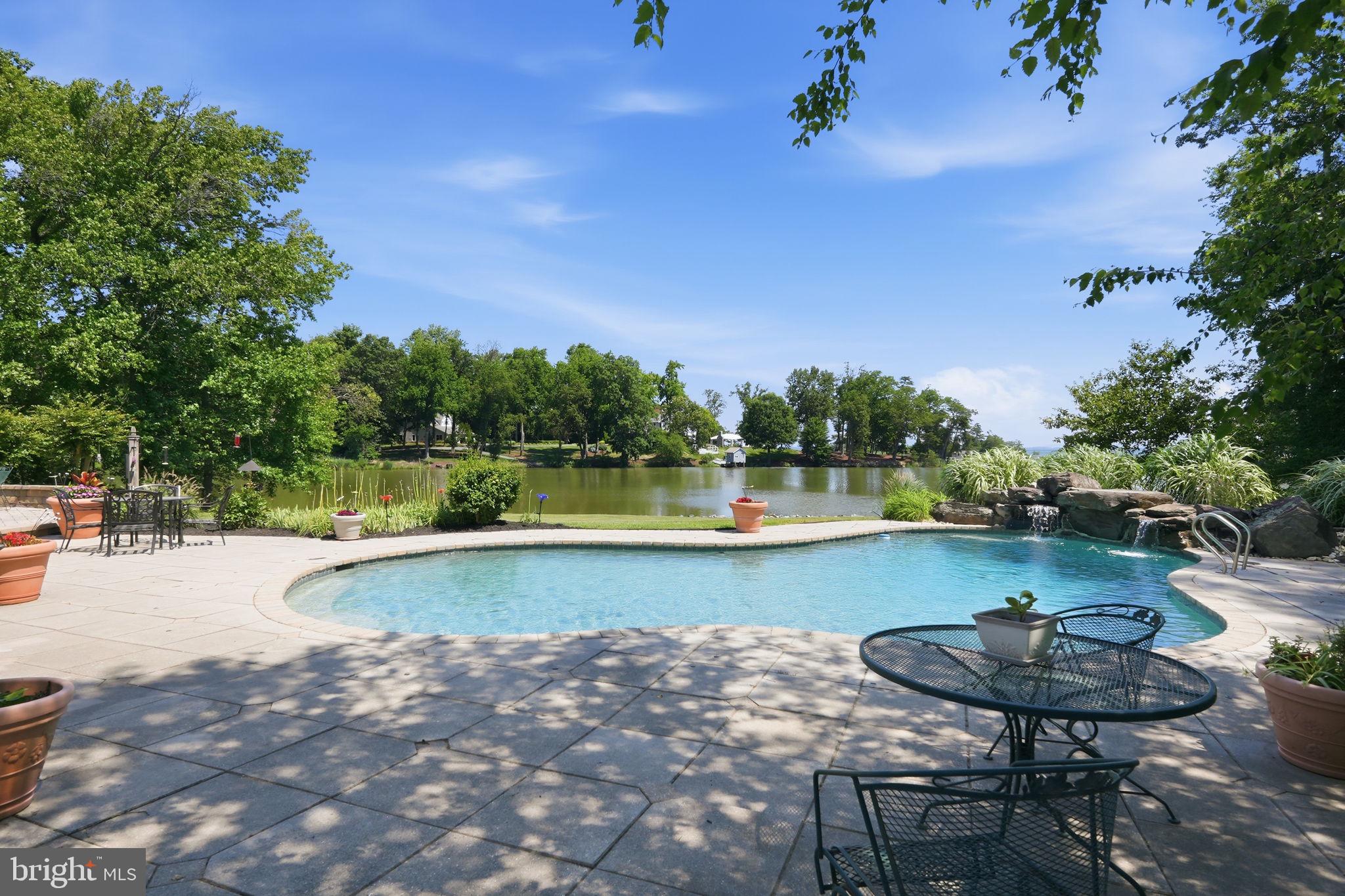 LOVE POINT - Residential