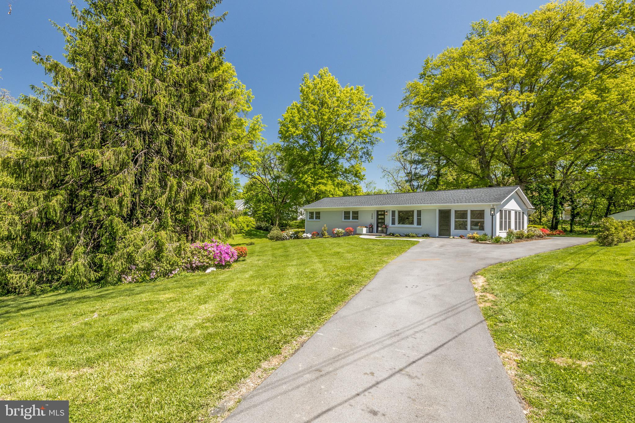 TOWN OF PURCELLVILLE - Residential