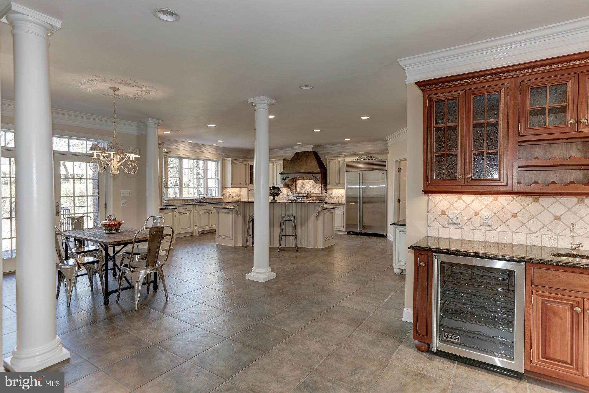 ST JOHNS WOODS - Residential
