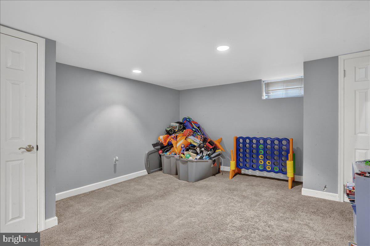 WESTBROOK PARK - Residential