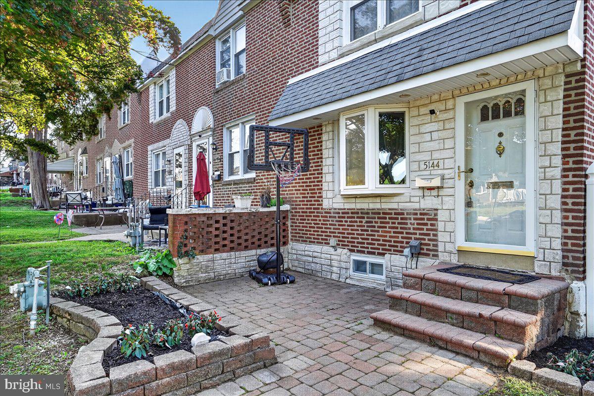 WESTBROOK PARK - Residential