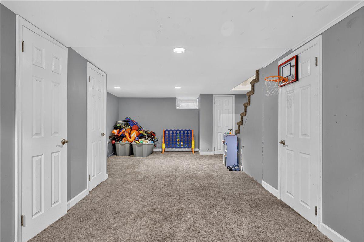 WESTBROOK PARK - Residential