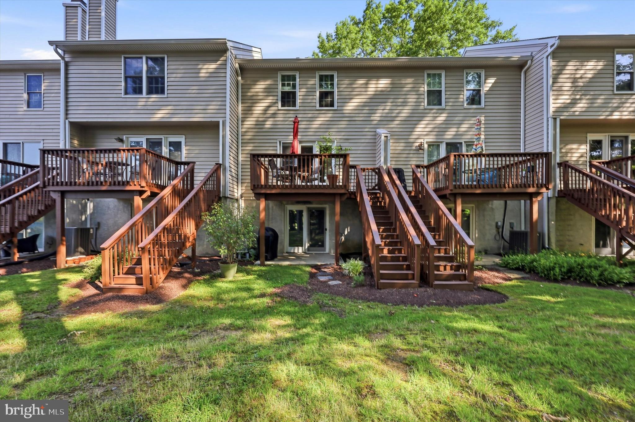 SPRINGHILL FARM - Residential