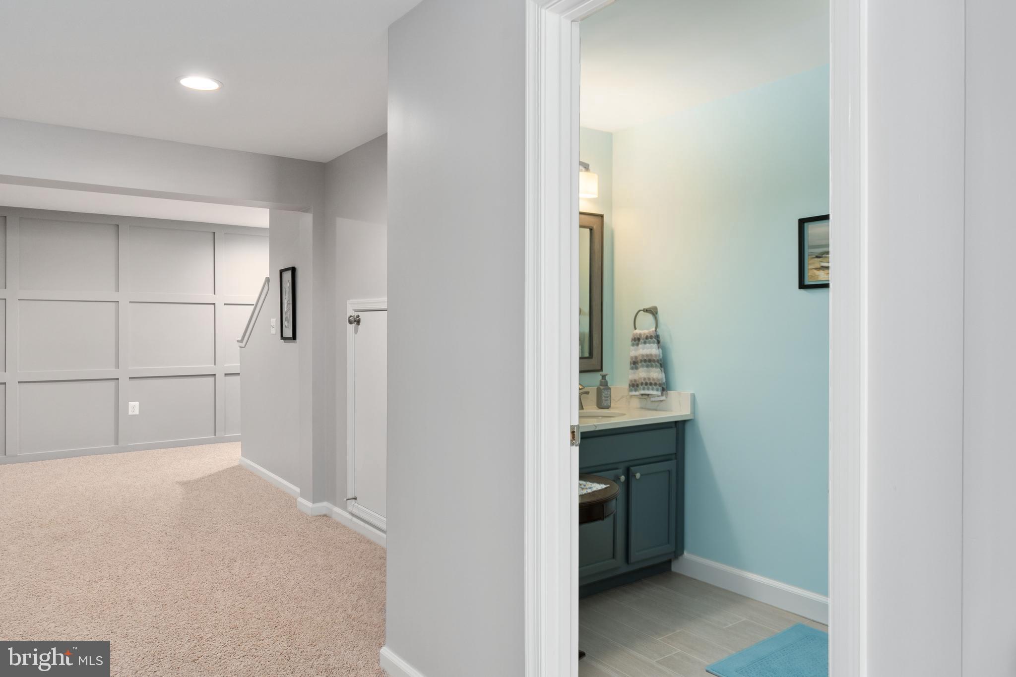 STAFFORD LAKES VILLAGE - Residential