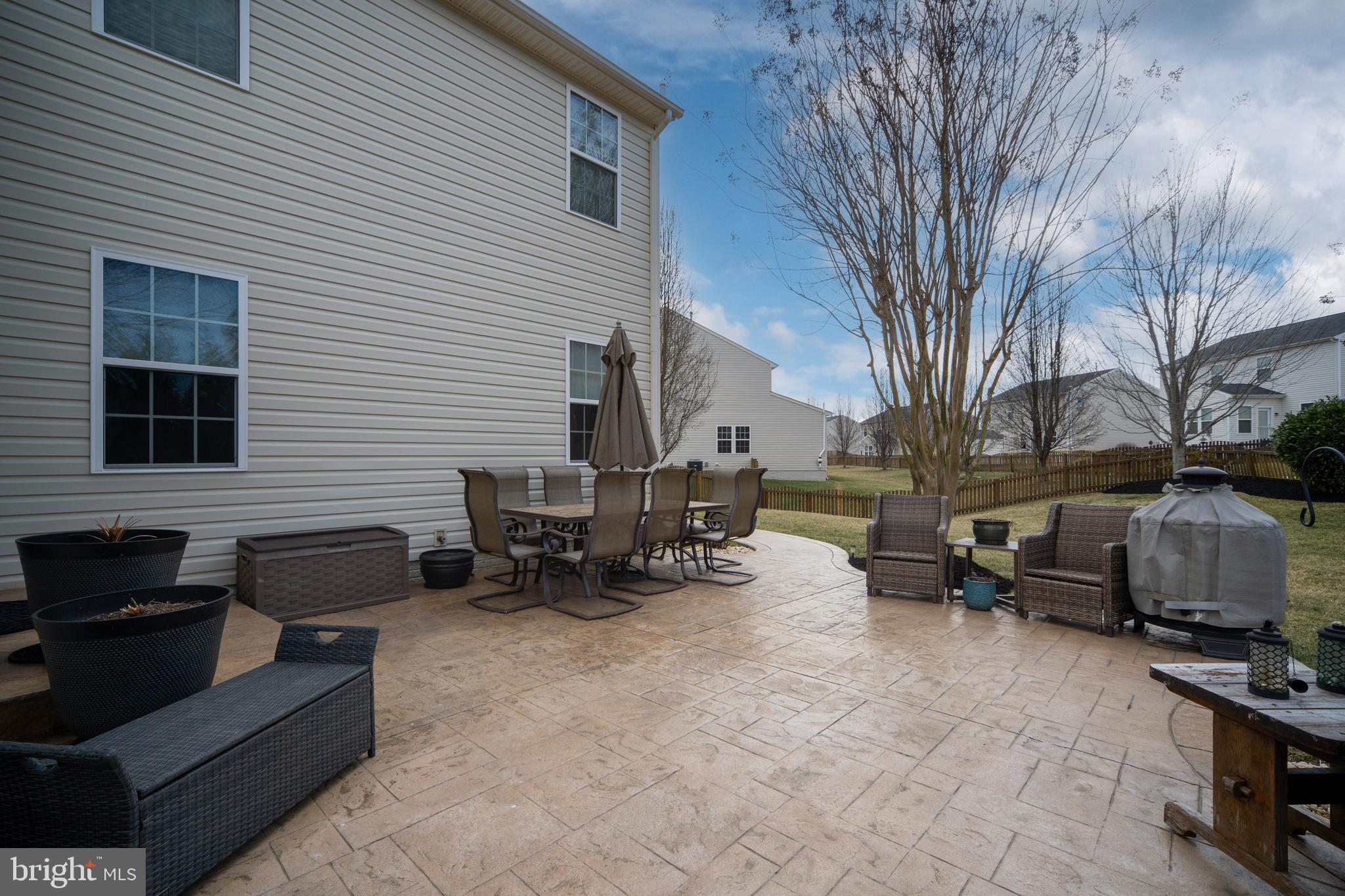 STAFFORD LAKES VILLAGE - Residential
