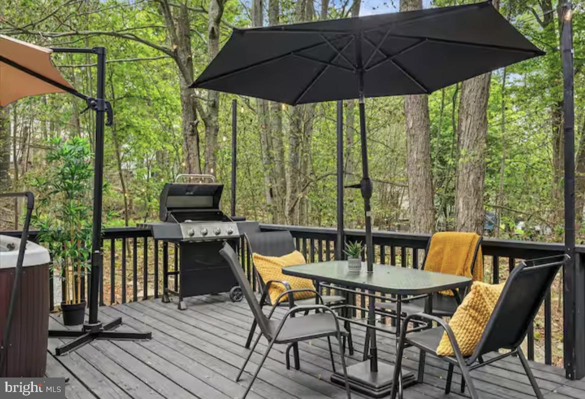 POCONO COUNTRY PLACE - Residential