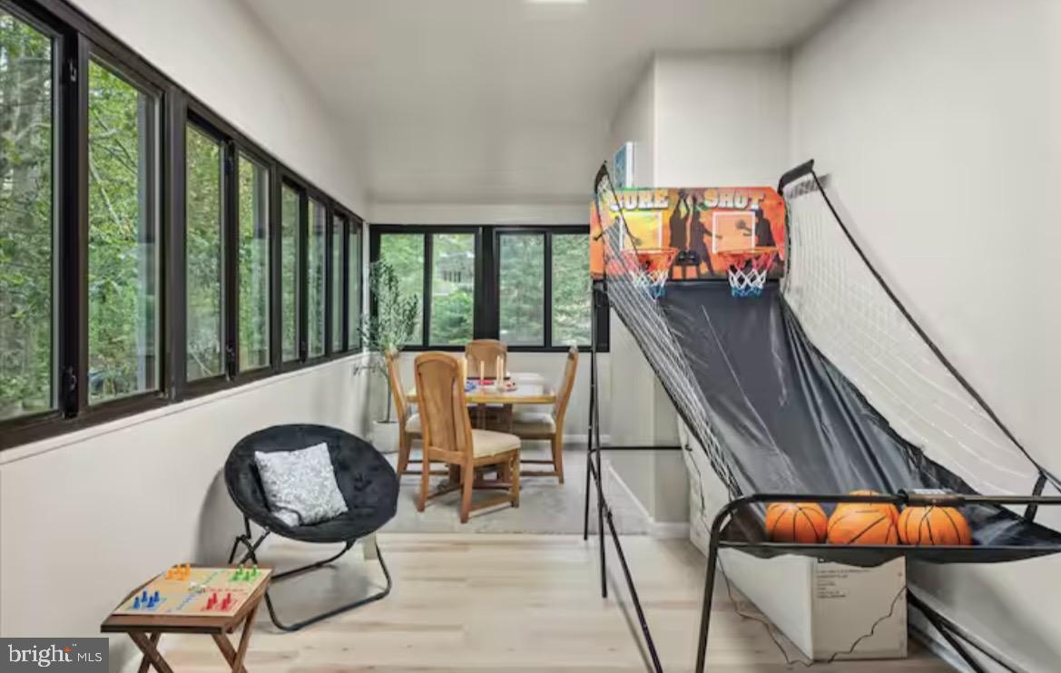 POCONO COUNTRY PLACE - Residential