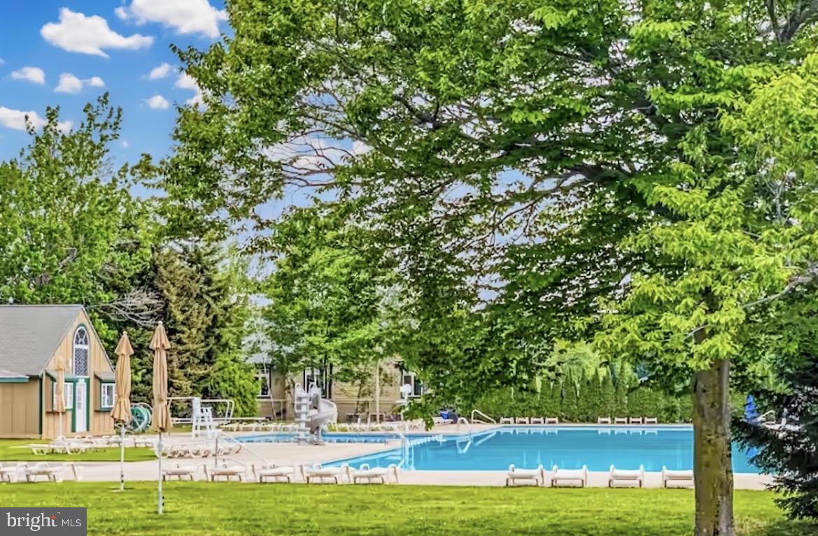 POCONO COUNTRY PLACE - Residential