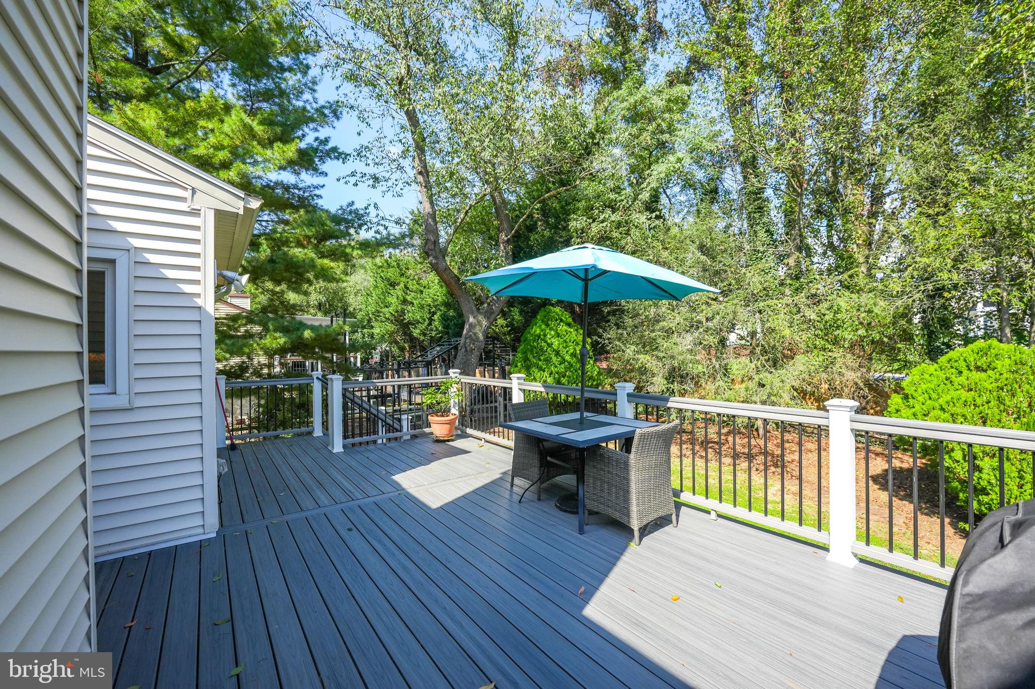 SPRING LAKE - Residential