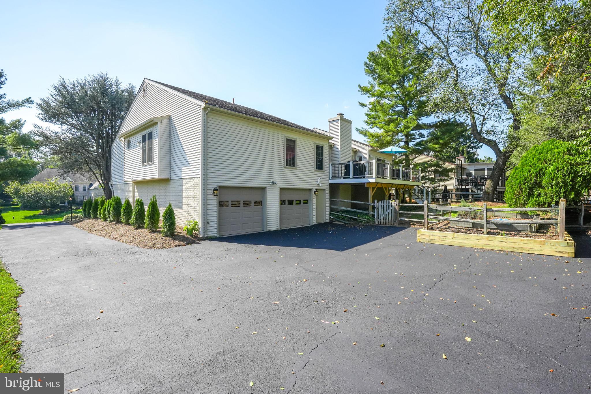 SPRING LAKE - Residential