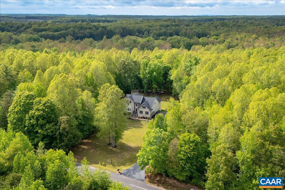 THE ESTATES AT ROYAL VIRGINIA - Residential