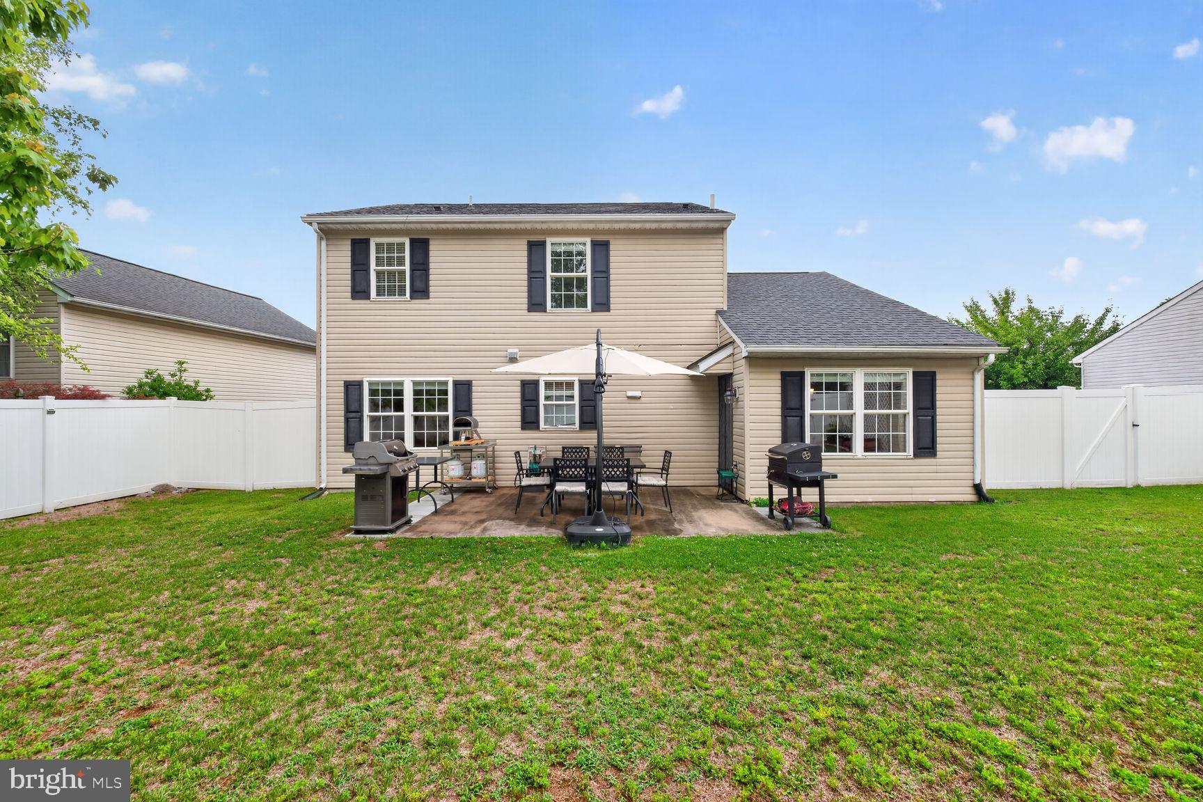 CROSS CREEK - Residential