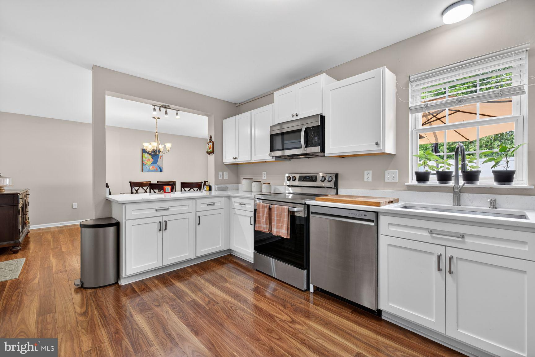 CROSS CREEK - Residential
