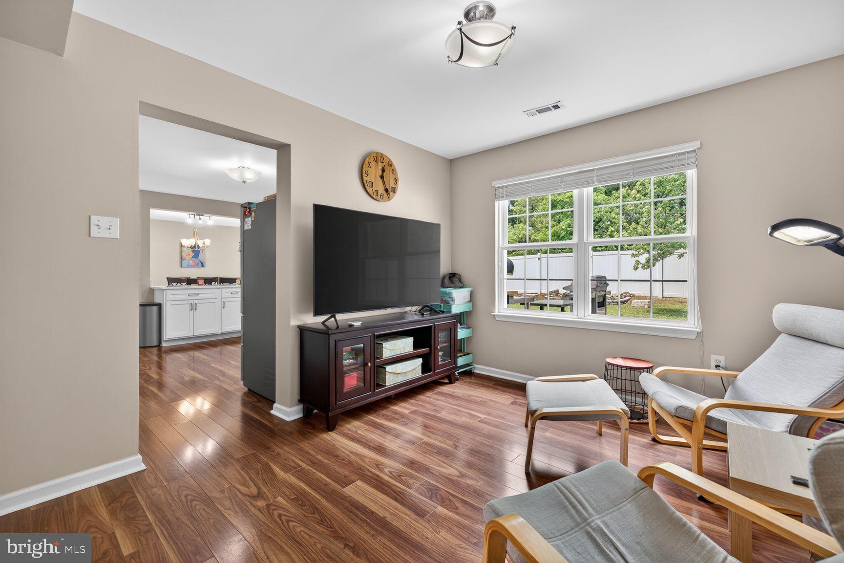 CROSS CREEK - Residential