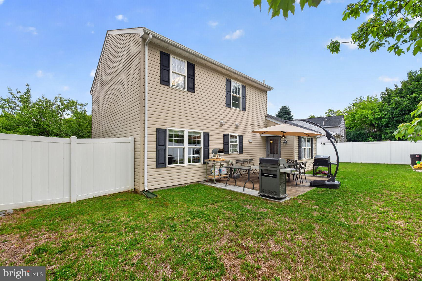 CROSS CREEK - Residential