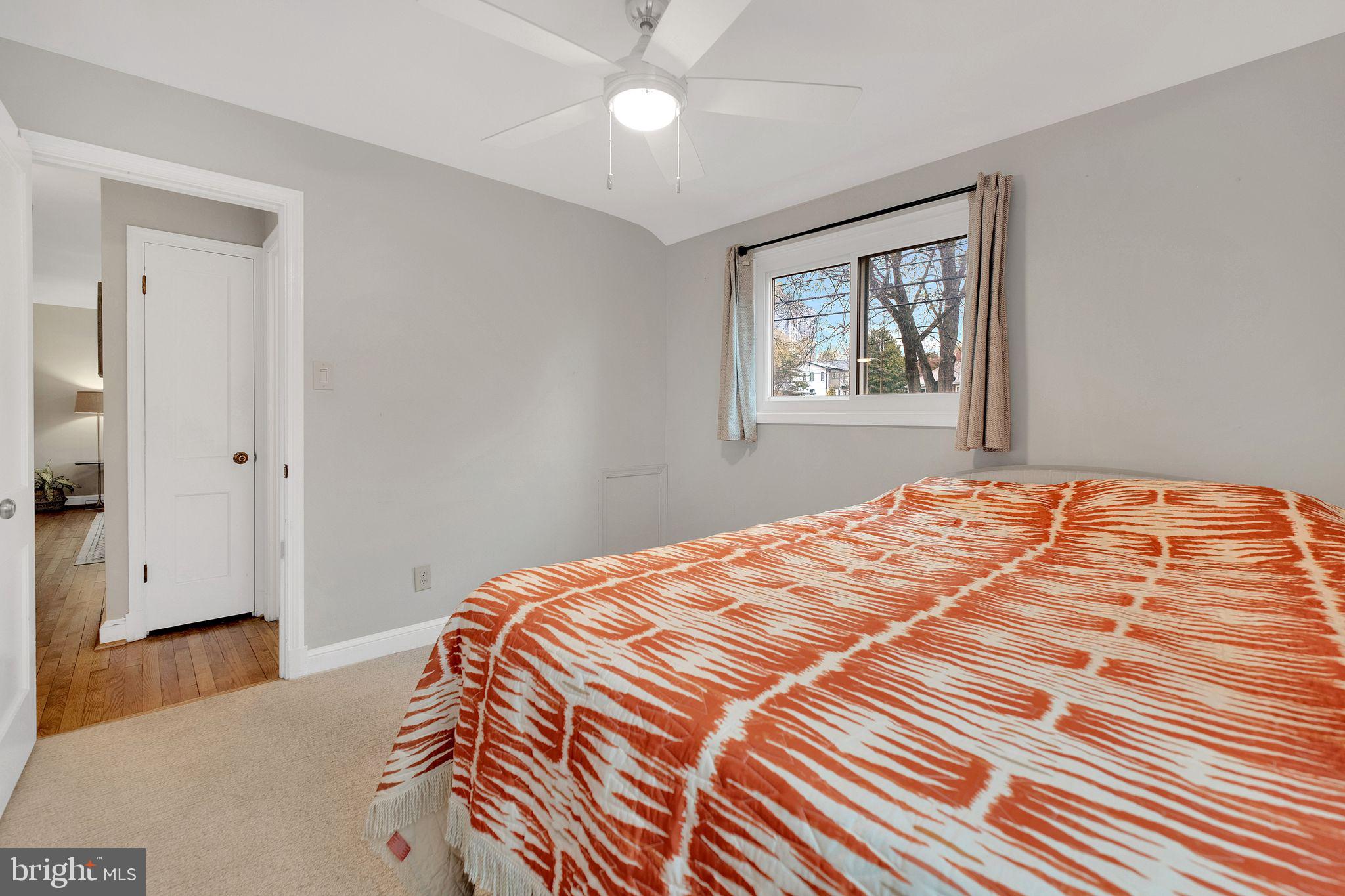 WHEATON FOREST - Residential Lease
