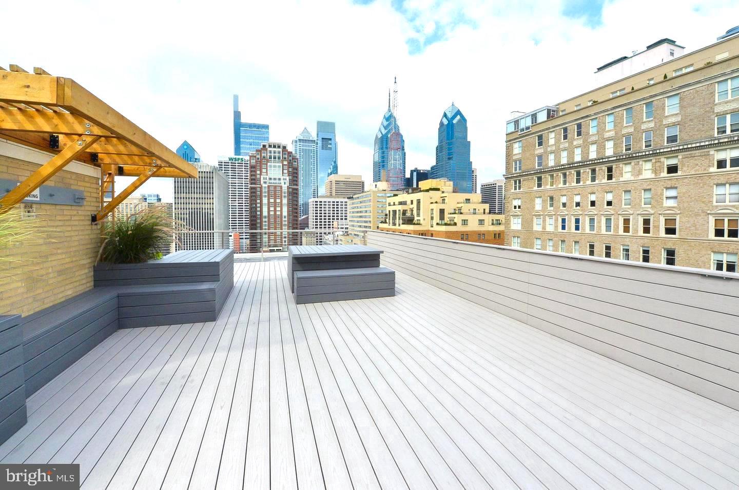 RITTENHOUSE SQUARE - Residential